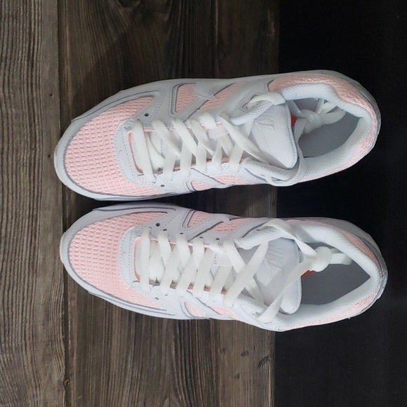 New Nike Womens Air Max Command White Orange Sneakers Size 6.5 Casual Streetwear - Picture 7 of 9